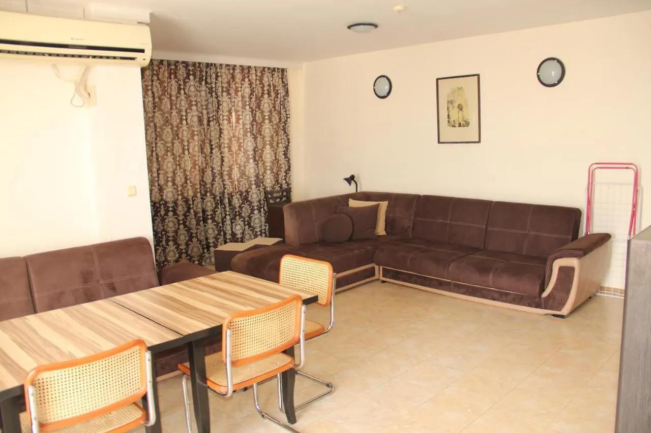 Ivtour Apartments In Yalta Complex 골든샌드 불가리아